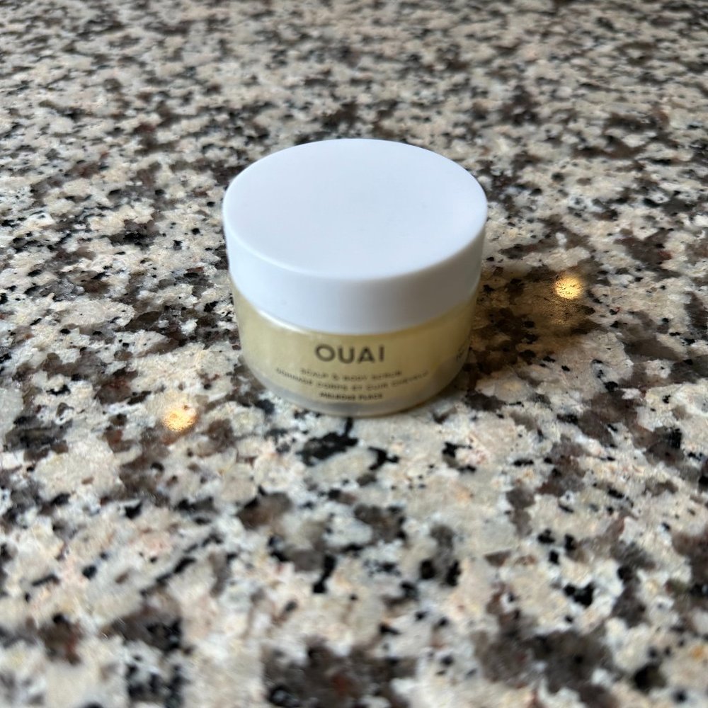 Ouai Scalp & Body Scrub Travel Size 1 Oz TRAVEL SIZE - Picture 2 of 5